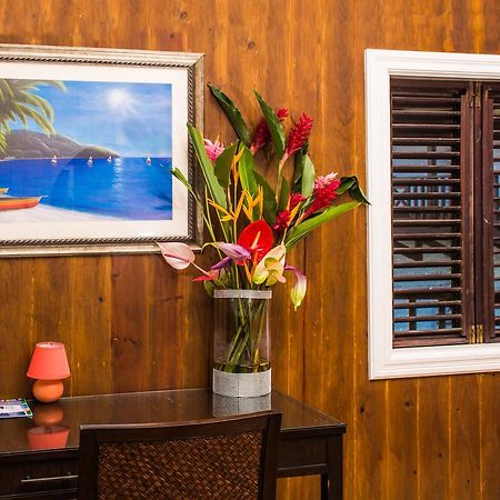 Heavenly Suites La Feuillet Εξωτερικό φωτογραφία