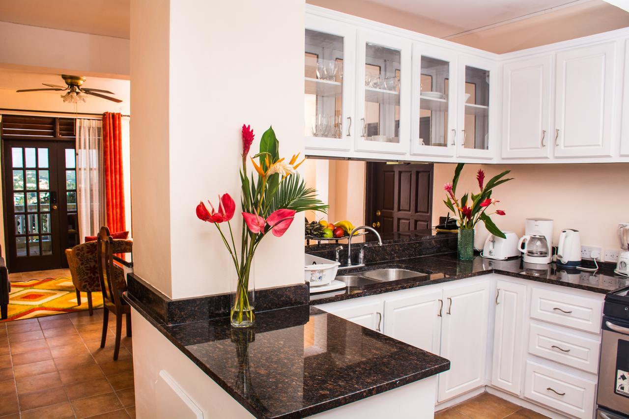 Heavenly Suites La Feuillet Εξωτερικό φωτογραφία